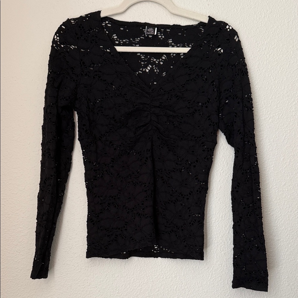 Only Hearts V Neck Lace Long Sleeve
